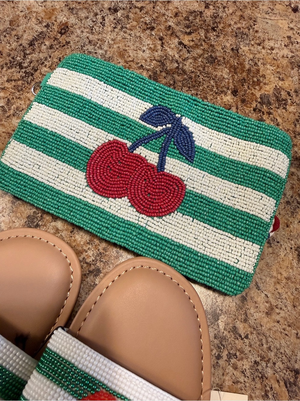 Set Viral Hand Beaded Cherry Slide Sandal Wristlet Zip Pouch Women Size 7 8 9 - Picture 14 of 14